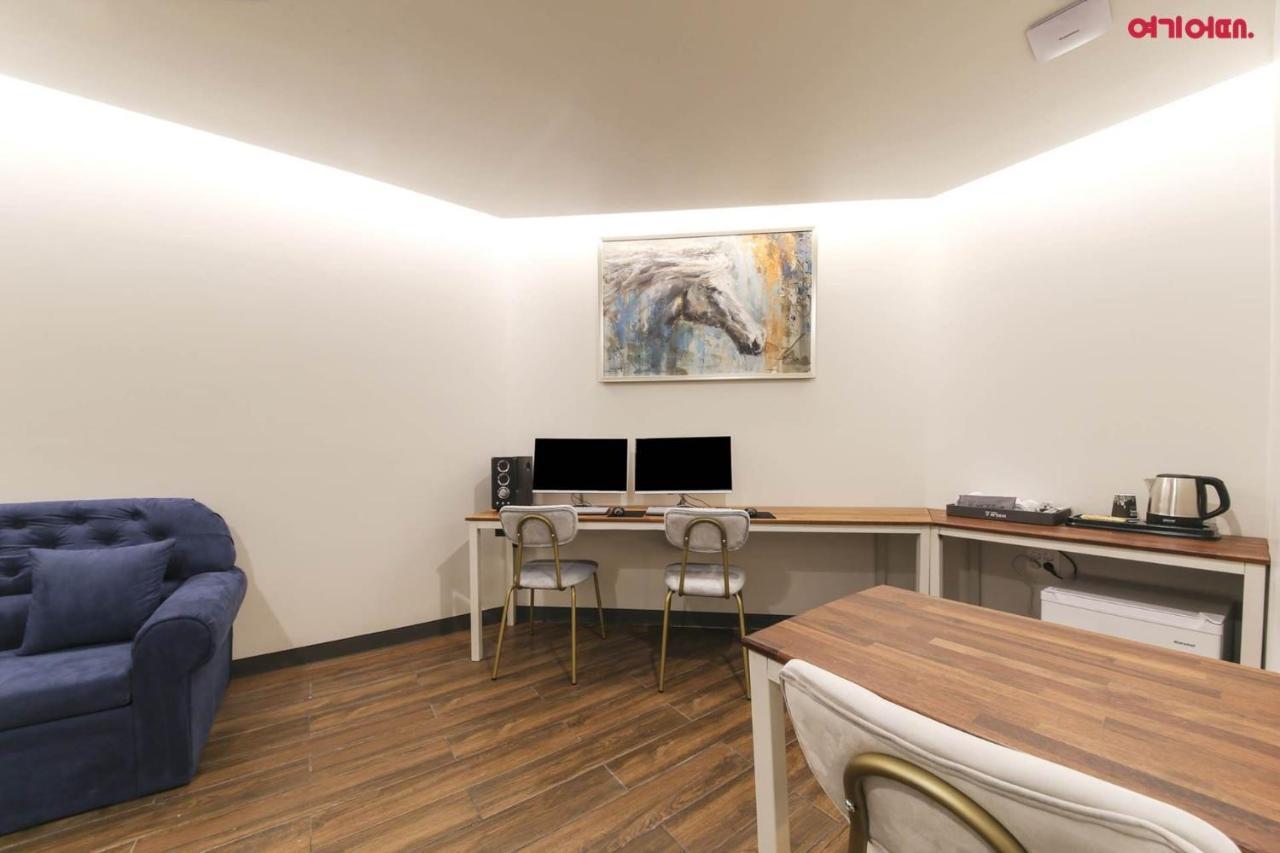 Hotel Yeogijoa Gwangju Metropolitan City Buitenkant foto